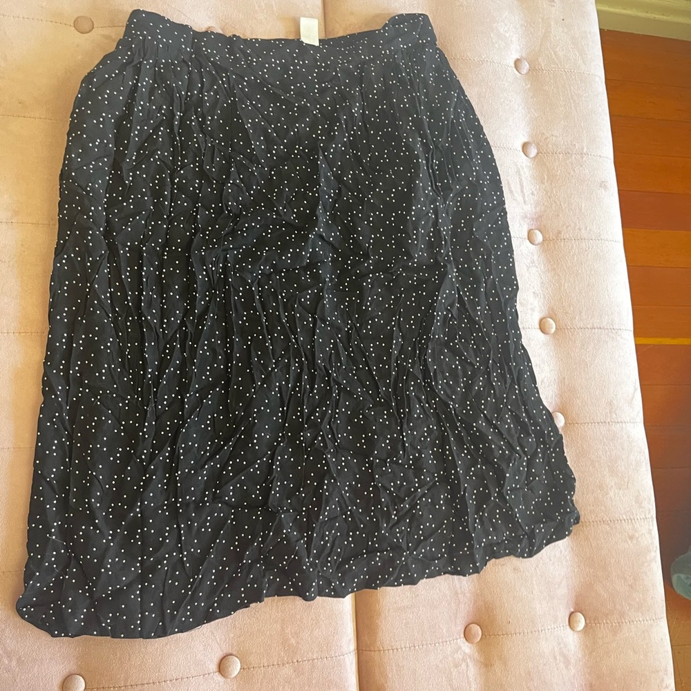 Rena Rowan Gray Pleated A-Line Skirt Knee-Length
